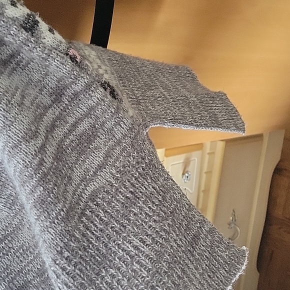 Canada Weathergear XL  sweater - Picture 4 of 4